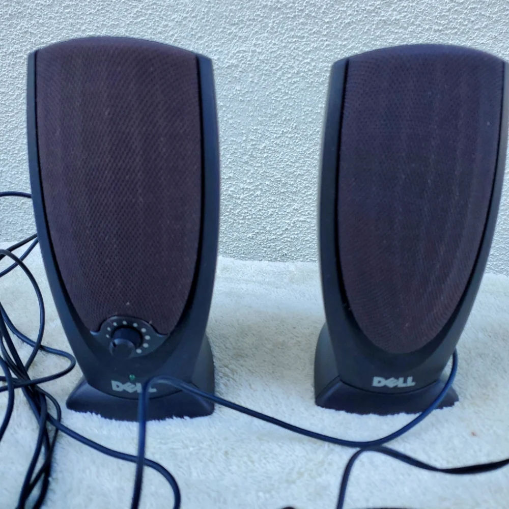 DELL SPEAKERS